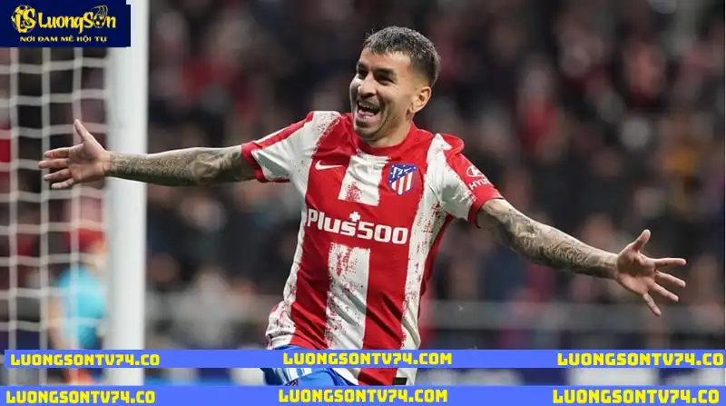 Angel Correa trong màu áo của Atletico Madrid Angel Correa trong màu áo của Atletico Madrid