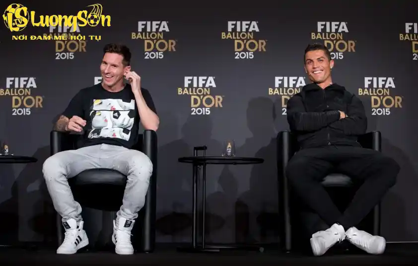 Ronaldo Bày Tỏ Tình Cảm Với Messi: Những Lần Thân Mật Khi Phiên Dịch 2 Ronaldo khẳng định sự tôn trọng tuyệt đối dành cho Lionel Messi