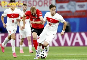 Arda Guler – một trong những tài năng sáng giá nhất của Thổ Nhĩ Kỳ hiện nay.