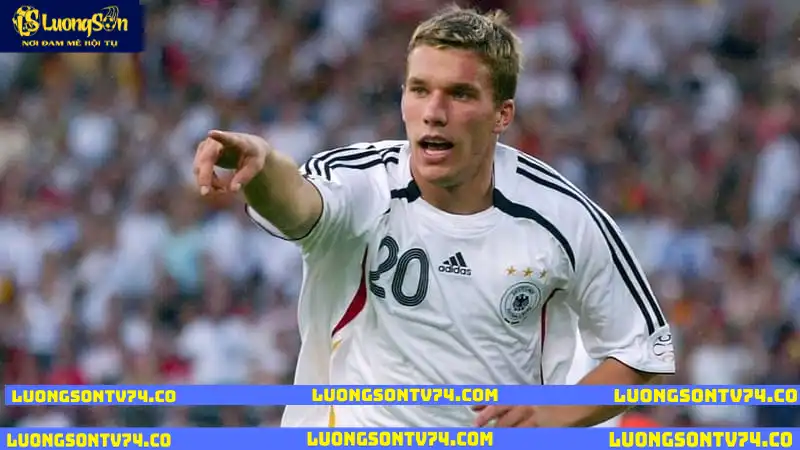 Tiểu sử Lukas Podolski về sự nghiệp bóng đá Tiểu sử Lukas Podolski về sự nghiệp bóng đá